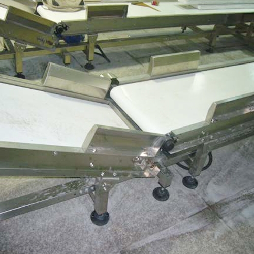 皮帶機上起皮帶支撐作用的叫什么？